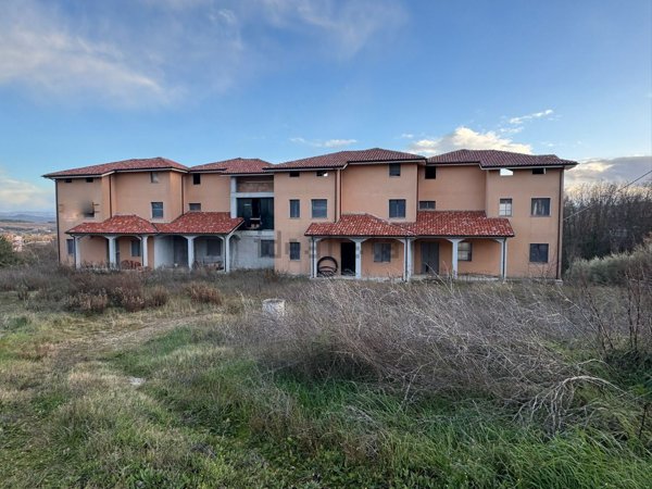 casa indipendente in vendita a Campobasso in zona Centro Città