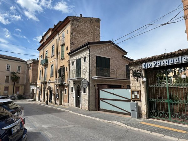 appartamento in vendita a Campobasso in zona Centro Città