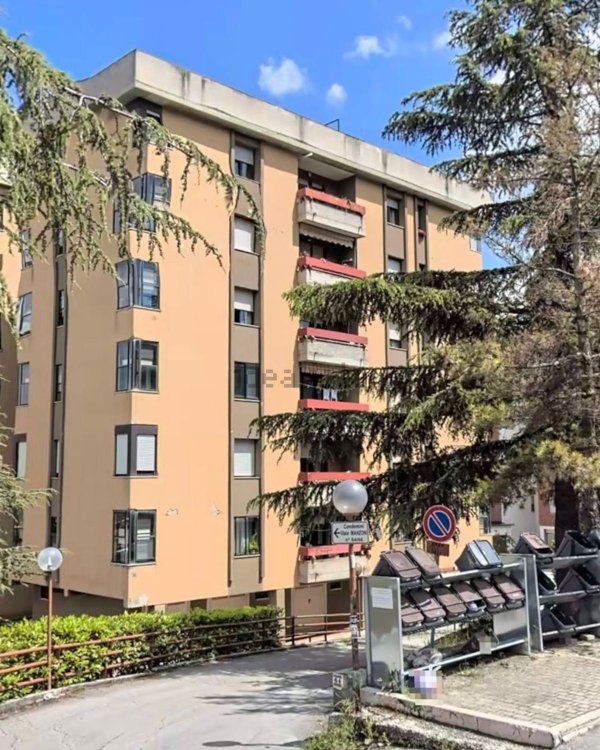 appartamento in vendita a Campobasso in zona Vazzieri