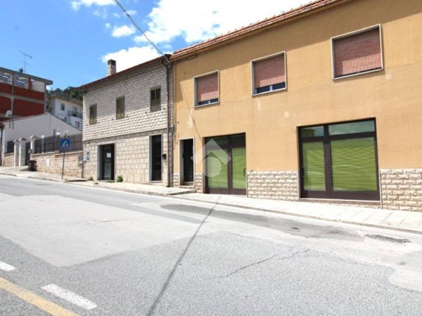 locale commerciale in vendita a Campobasso