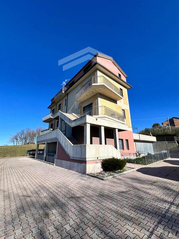 appartamento in vendita a Campobasso in zona Vazzieri