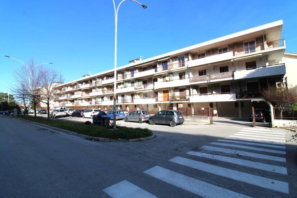 appartamento in vendita a Campobasso in zona Vazzieri