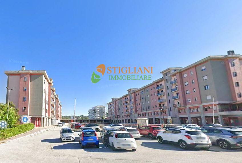 negozio in vendita a Campobasso in zona Centro Città