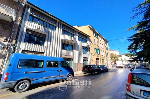 ufficio in vendita a Campobasso in zona Centro Città