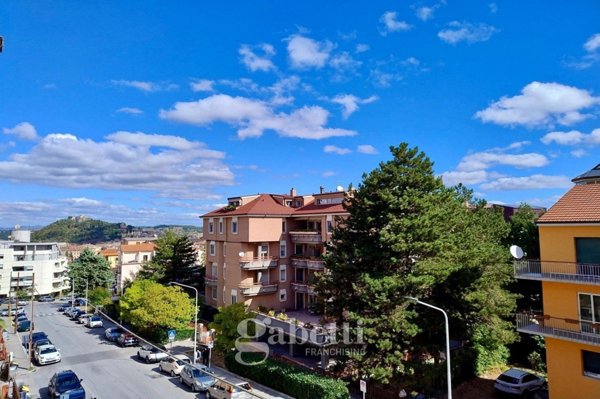 appartamento in vendita a Campobasso in zona Mimosa-Poggio Verde