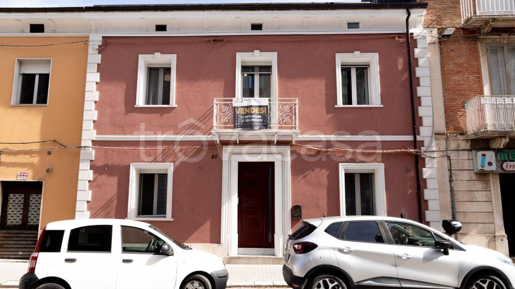 casa indipendente in vendita a Campobasso in zona Centro Città