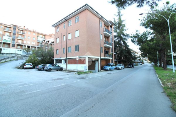 appartamento in vendita a Campobasso in zona Vazzieri