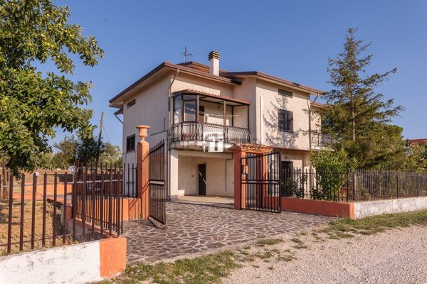 casa indipendente in vendita a Campodipietra