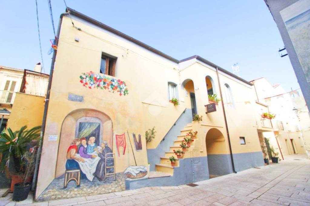 casa indipendente in vendita a Campomarino