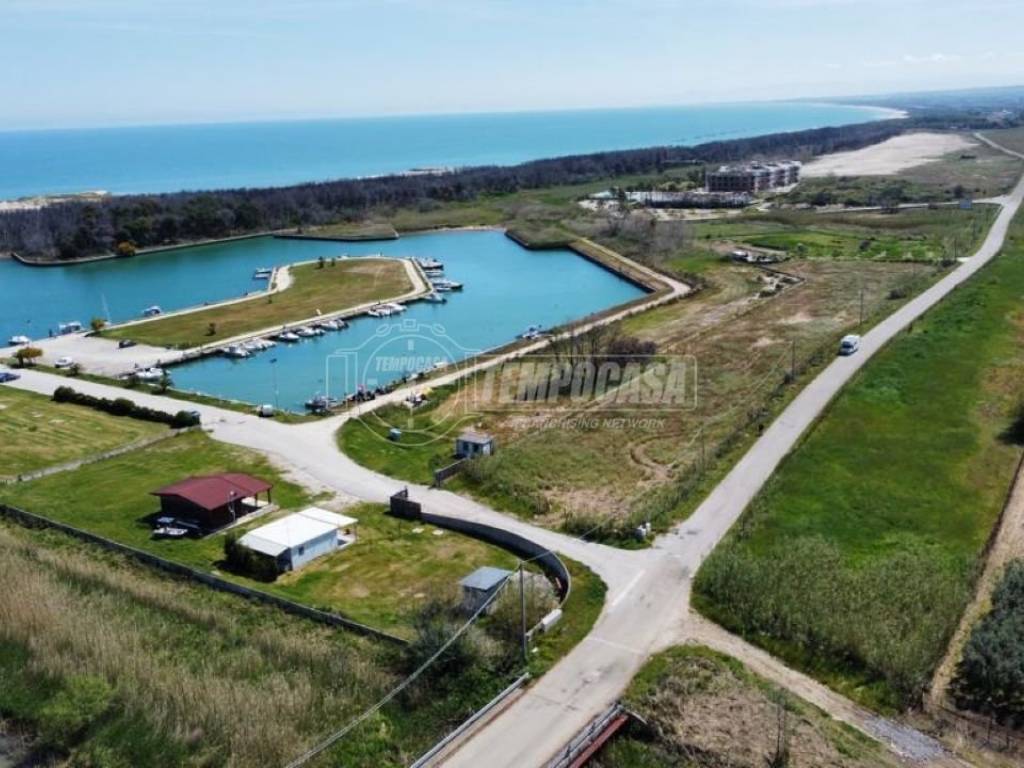 negozio in vendita a Campomarino