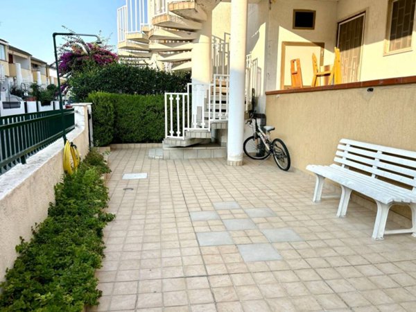 casa indipendente in vendita a Campomarino