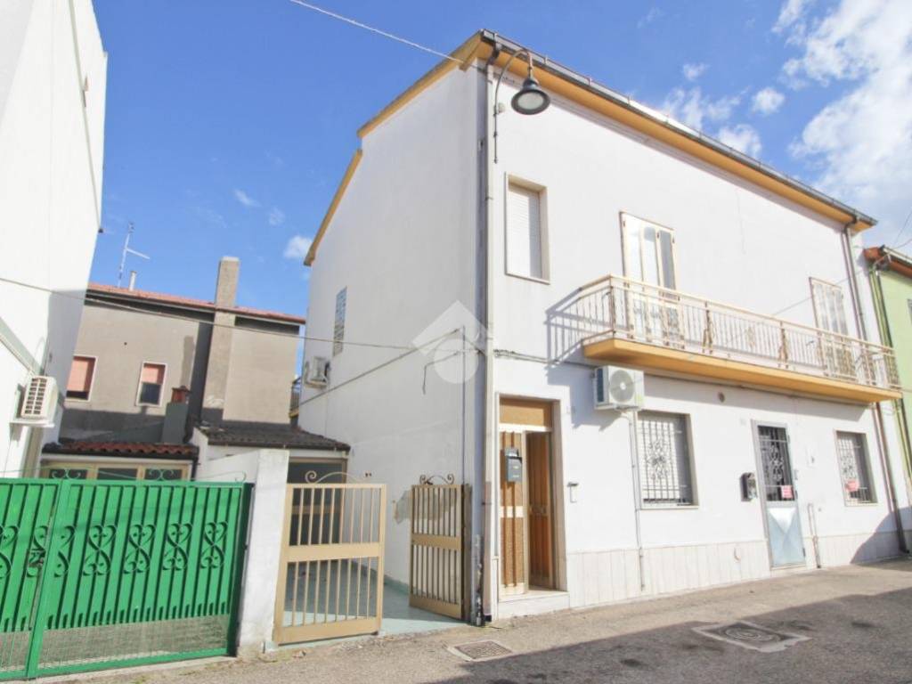 casa indipendente in vendita a Campomarino