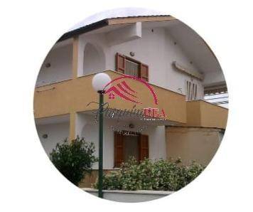 casa indipendente in vendita a Campomarino