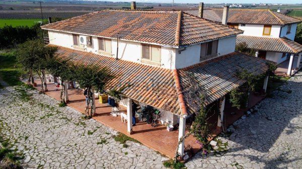 casa indipendente in vendita a Campomarino