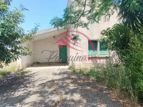 casa indipendente in vendita a Campomarino in zona Ramitelli