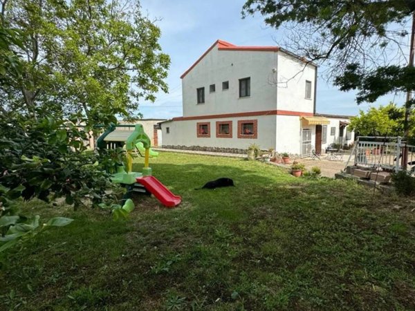 casa indipendente in vendita a Campomarino