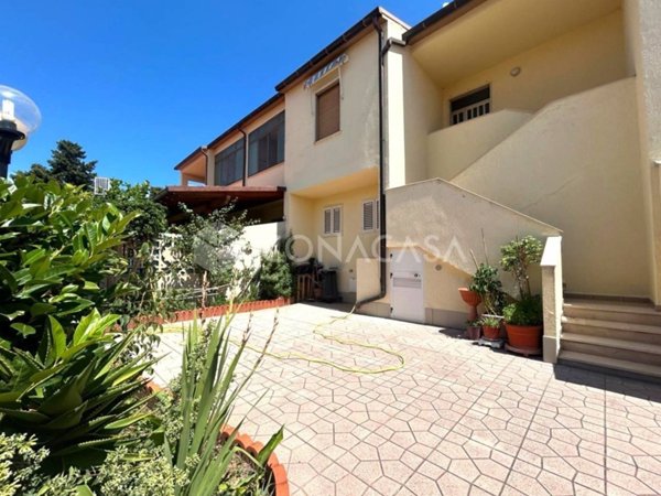 casa indipendente in vendita a Campomarino