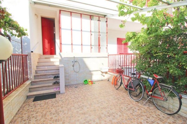 casa indipendente in vendita a Campomarino