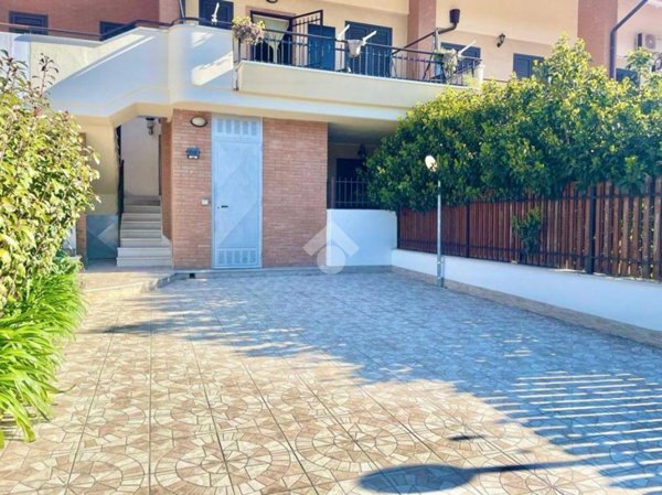 casa indipendente in vendita a Campomarino