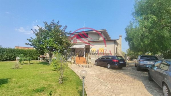 casa indipendente in vendita a Campomarino