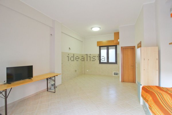 locale di sgombero in vendita a Campomarino