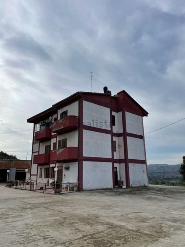 casa indipendente in vendita a Campomarino