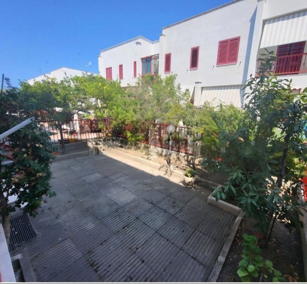 casa indipendente in vendita a Campomarino