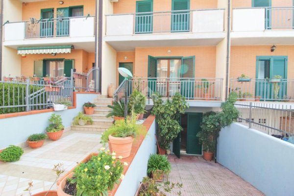 casa indipendente in vendita a Campomarino