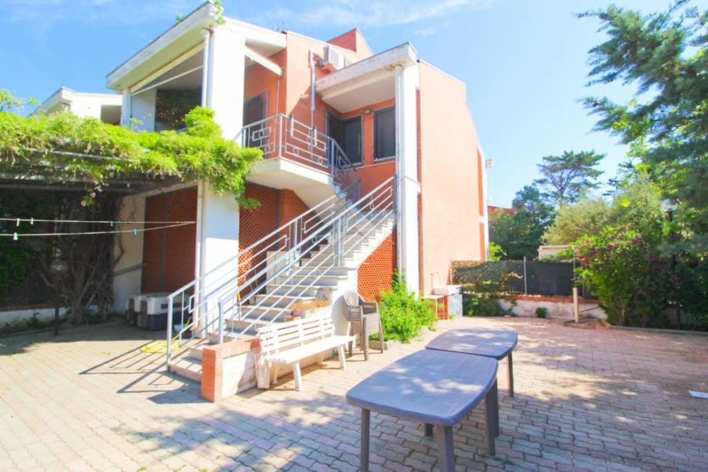 casa indipendente in vendita a Campomarino