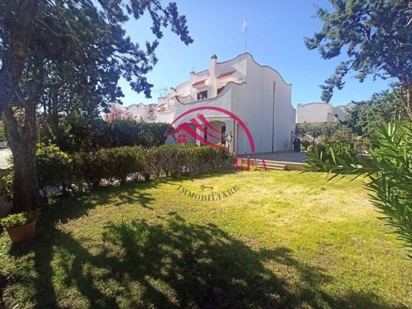 casa indipendente in vendita a Campomarino