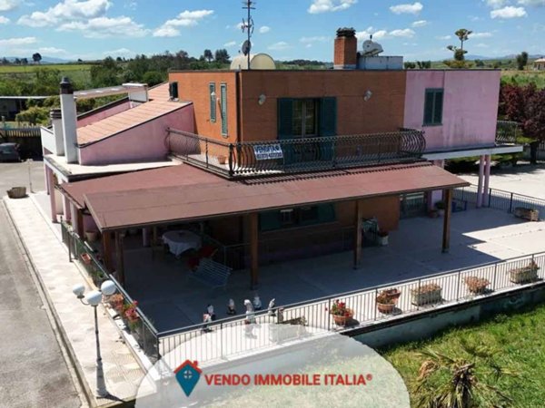 casa indipendente in vendita a Campomarino