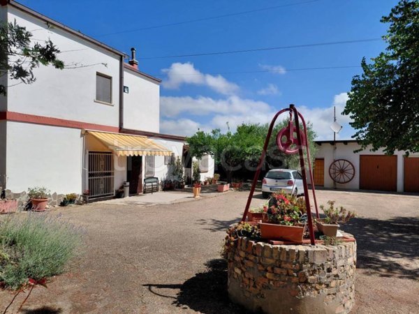 casa indipendente in vendita a Campomarino