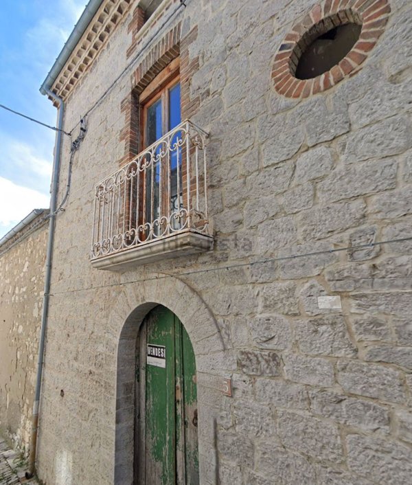 casa indipendente in vendita a Casacalenda