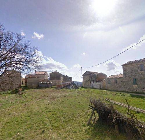 casa indipendente in vendita a Casalciprano