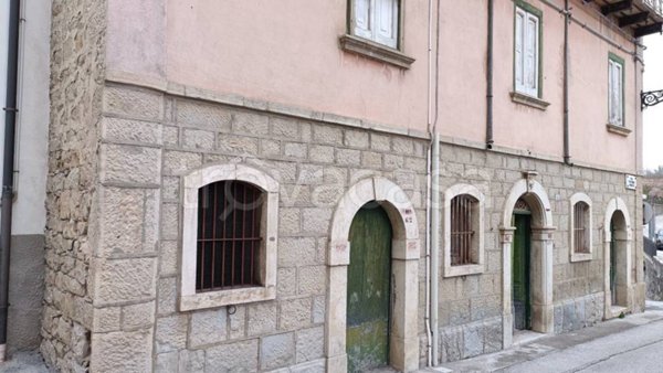casa indipendente in vendita a Casalciprano