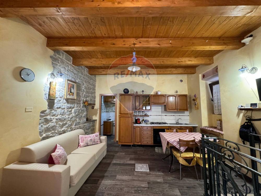 appartamento in vendita a Casalciprano