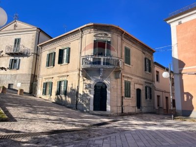 casa indipendente in vendita a Casalciprano