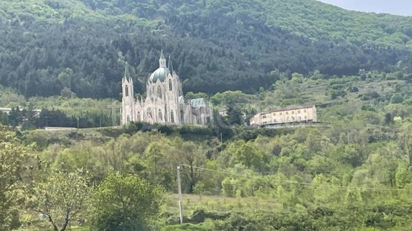 casa indipendente in vendita a Casalciprano