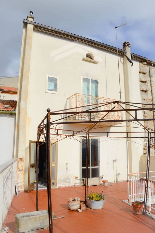 casa indipendente in vendita a Castelbottaccio