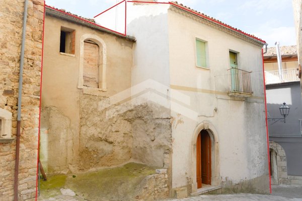 intera palazzina in vendita a Castelbottaccio