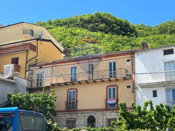 casa indipendente in vendita a Castelmauro