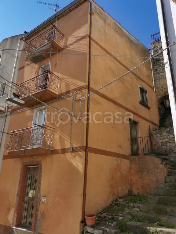 casa indipendente in vendita a Castelmauro