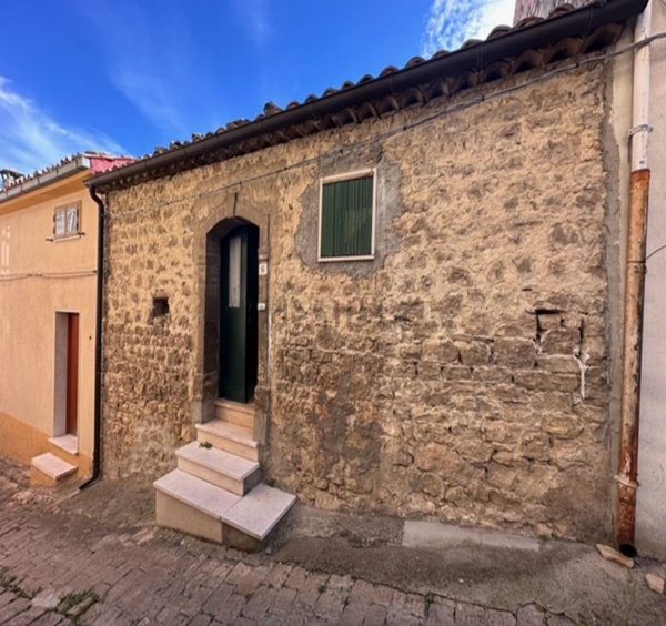casa semindipendente in vendita a Castelmauro