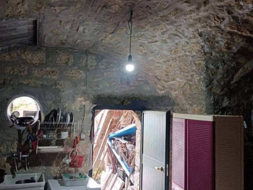 casa indipendente in vendita a Castropignano