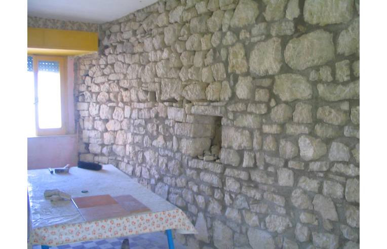 casa indipendente in vendita a Castropignano