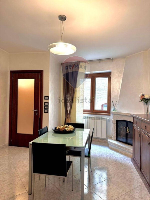 casa indipendente in vendita a Cercemaggiore