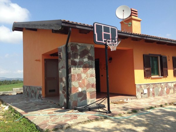casa indipendente in vendita a Cercemaggiore