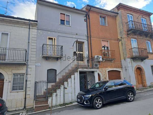 appartamento in vendita a Colle d'Anchise