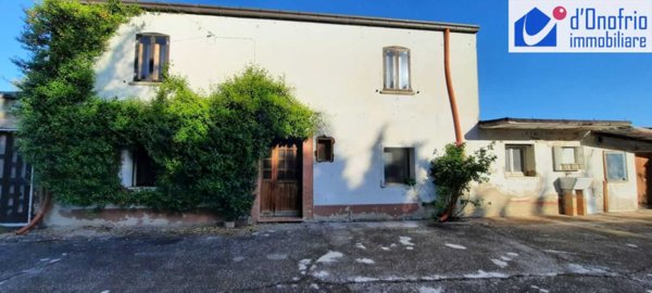 casa indipendente in vendita a Ferrazzano