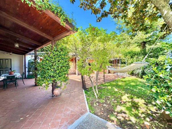 casa indipendente in vendita a Ferrazzano
